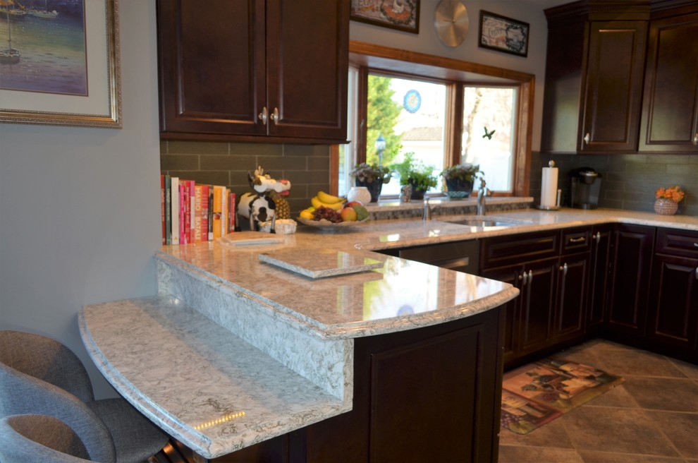 Inspiration for a transitional kitchen remodel in New York