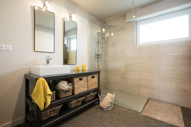 maison a Kingersheim modern-badezimmer