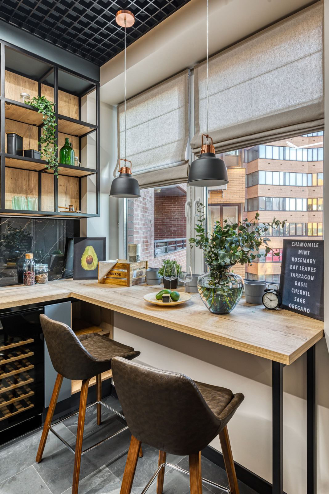 Трехкомнатная квартира в центре Москвы