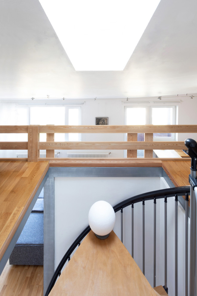 Contemporary loft - 2 level studio