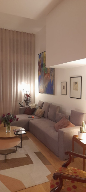 RMU Suresnes contemporary-vardagsrum