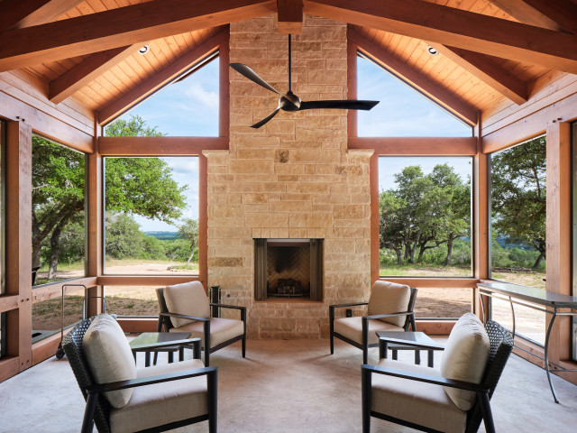 CLB Network - Showcase Builders - Kingsland, TX - 2 landstil-veranda