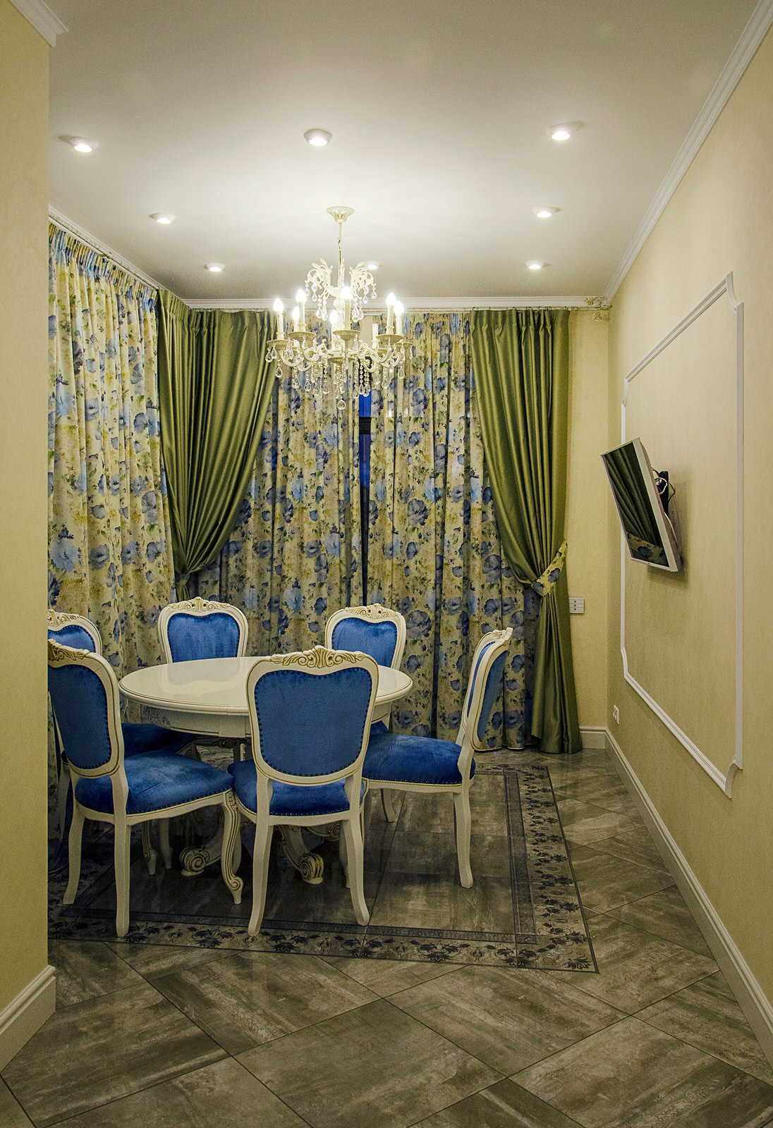 Дизайнерский ремонт и отделка коттеджа в Подмосковье