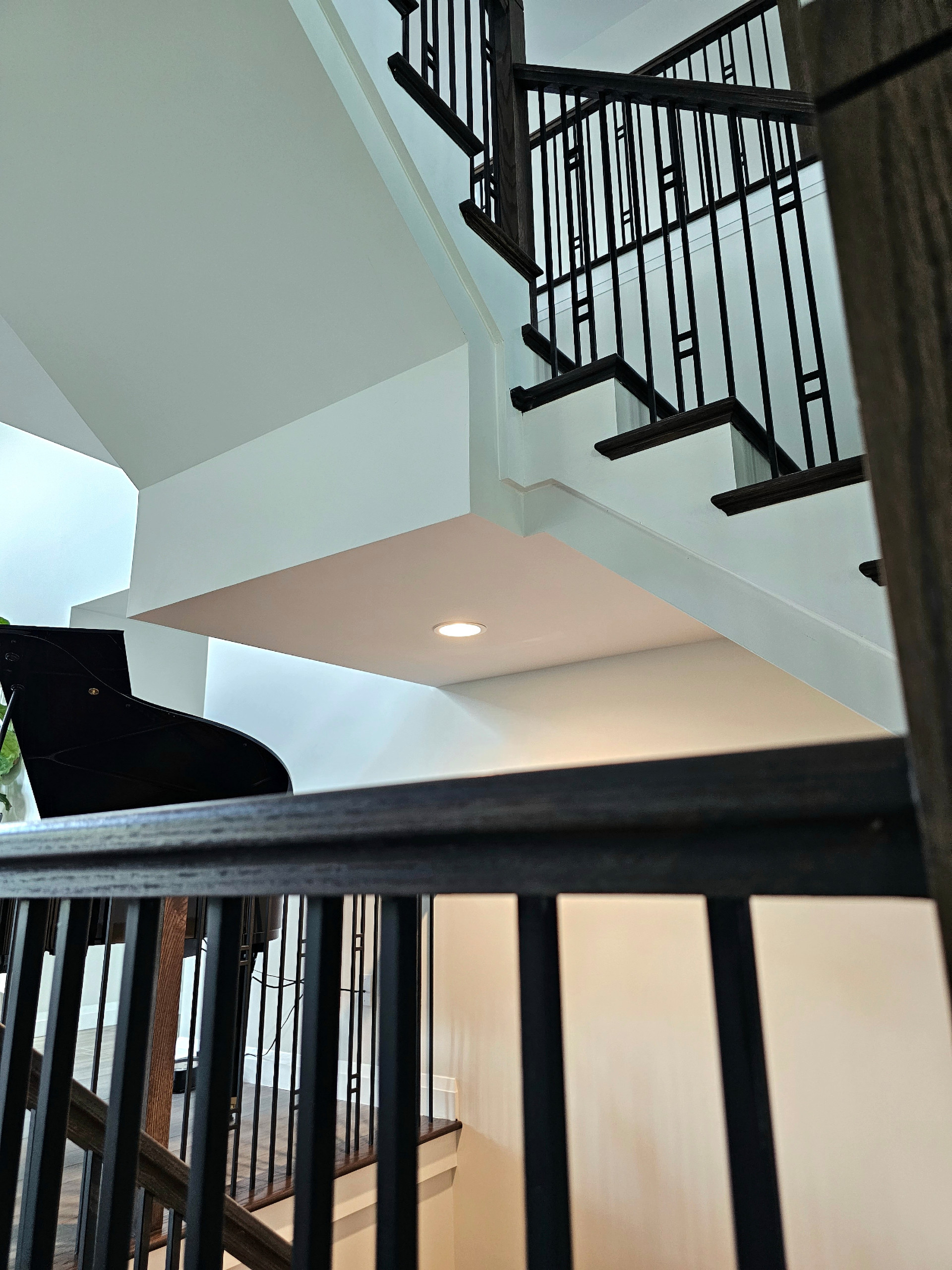109_Impressive Floating Staircase in Countryside Retreat, Upper Marlboro, MD