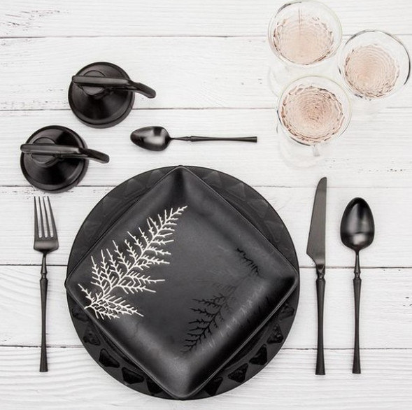 A Place for Everything: Beautiful Ways to Style Your Table Settings ...