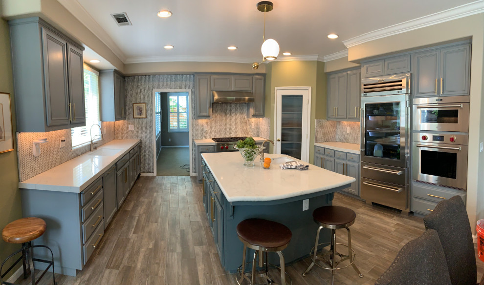 Bierly ResidenceCountertops, Backsplash and wood look porcelain by