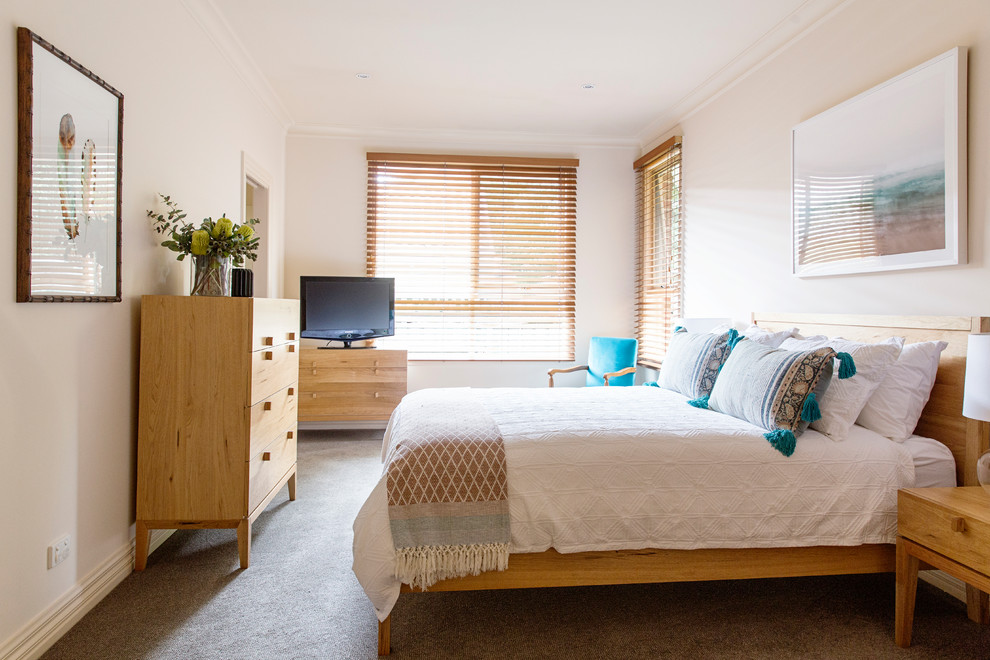 Beach style bedroom in Melbourne.