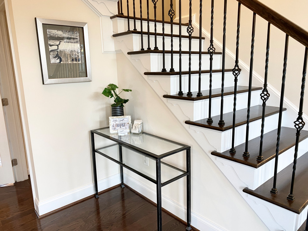 Staircase - mid-sized transitional staircase idea in DC Metro