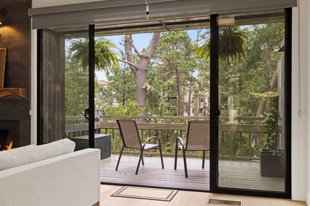 Home design - transitional home design idea