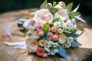 Earrings Flower Bouquet - Photos & Ideas | Houzz