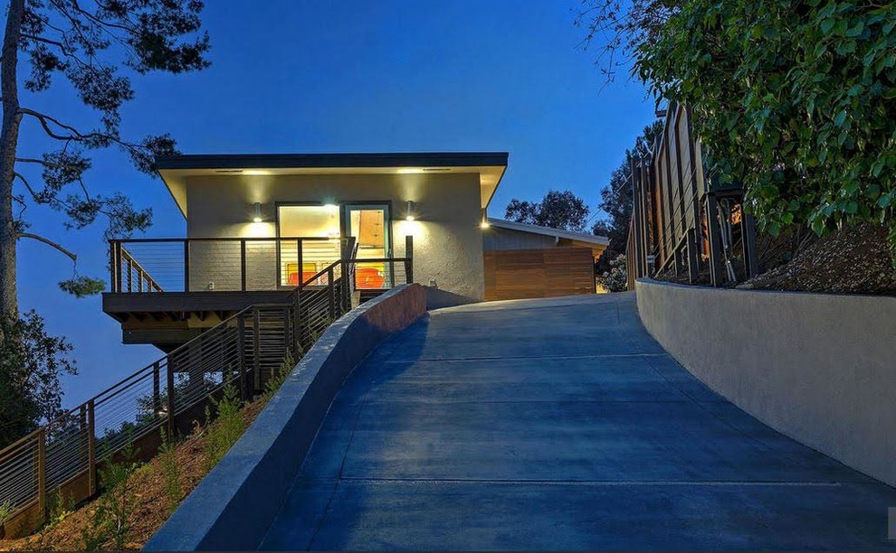 Multiview Drive Two - Modern - Landscape - Los Angeles ...