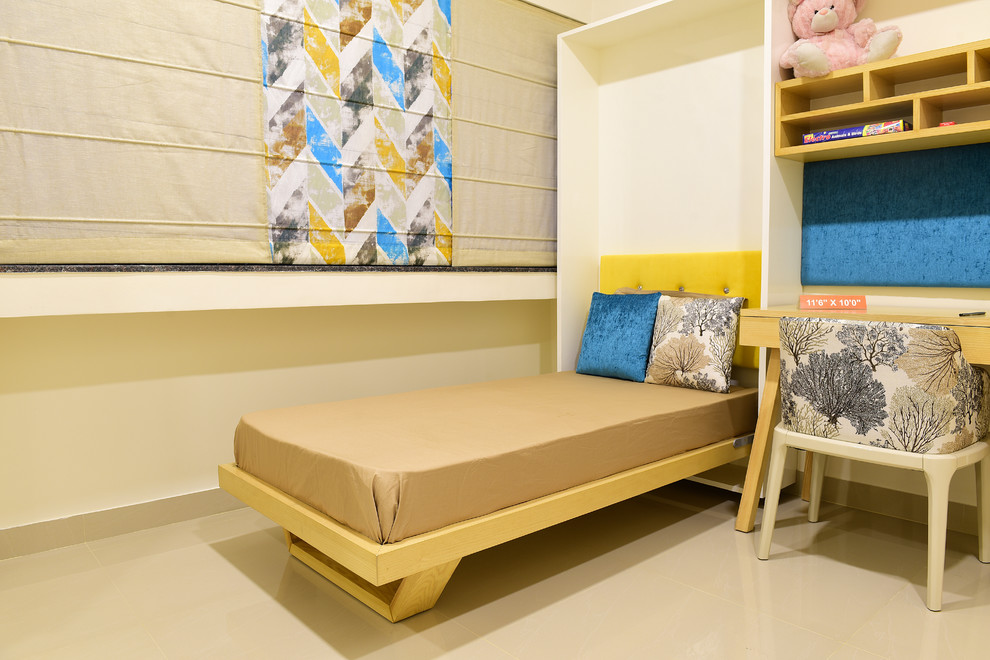 Contemporary kids' room in Pune.