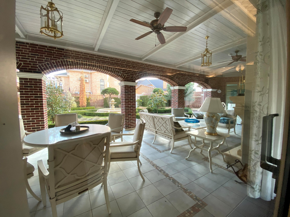 "Federal House" - Terrace