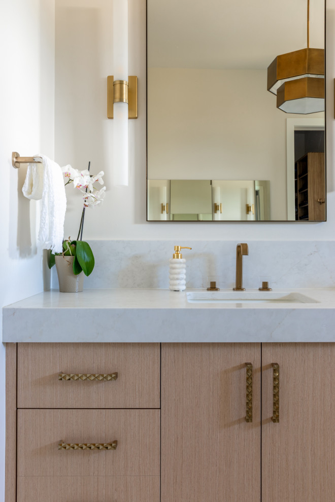 Barnswallow Primary Bath