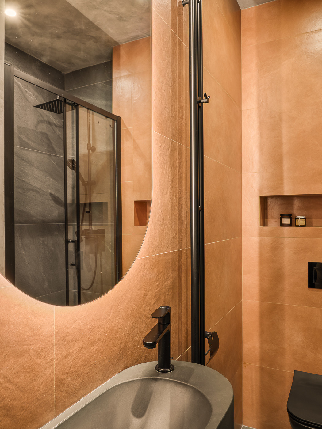 Трехкомнатная квартира 98 кв.м. в ЖК "Западный порт"