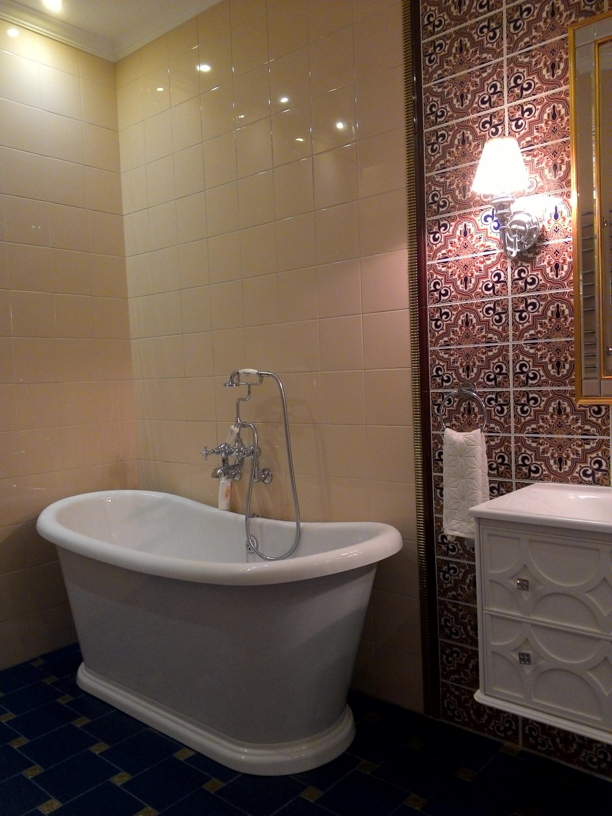 Дом в стиле американская классика, неоклассика. Фото в процессе