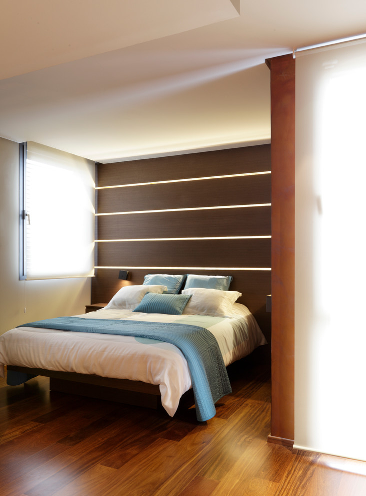 Contemporary bedroom in Madrid.