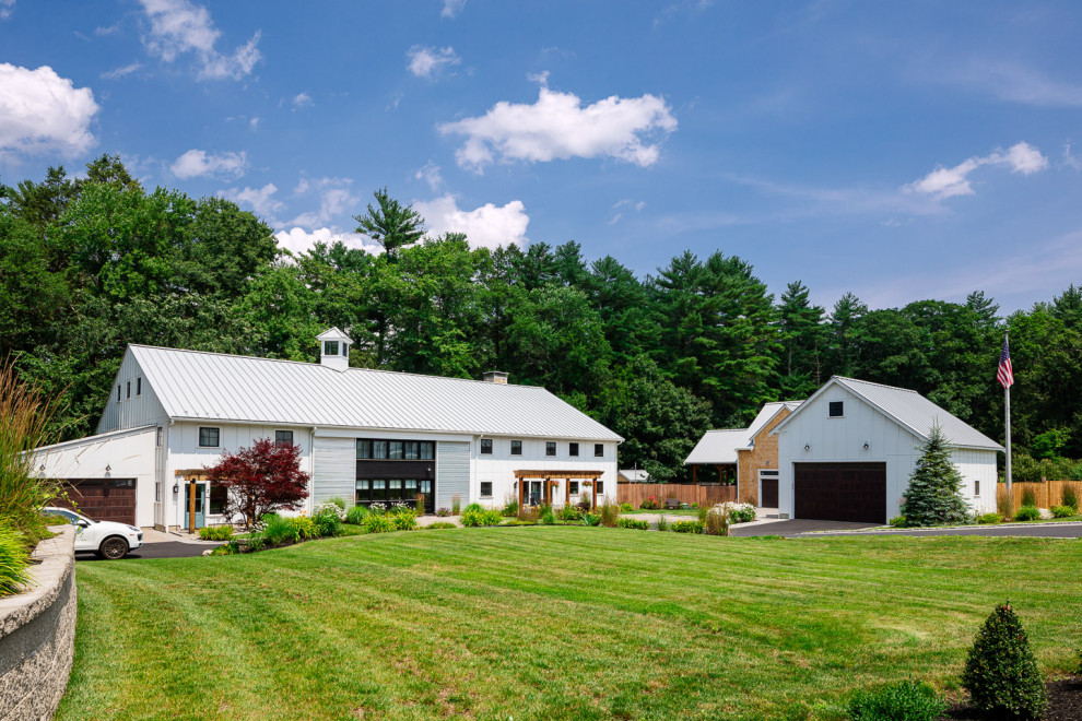 Twin Hills Farm Community Farmhouse Boston by Cummings