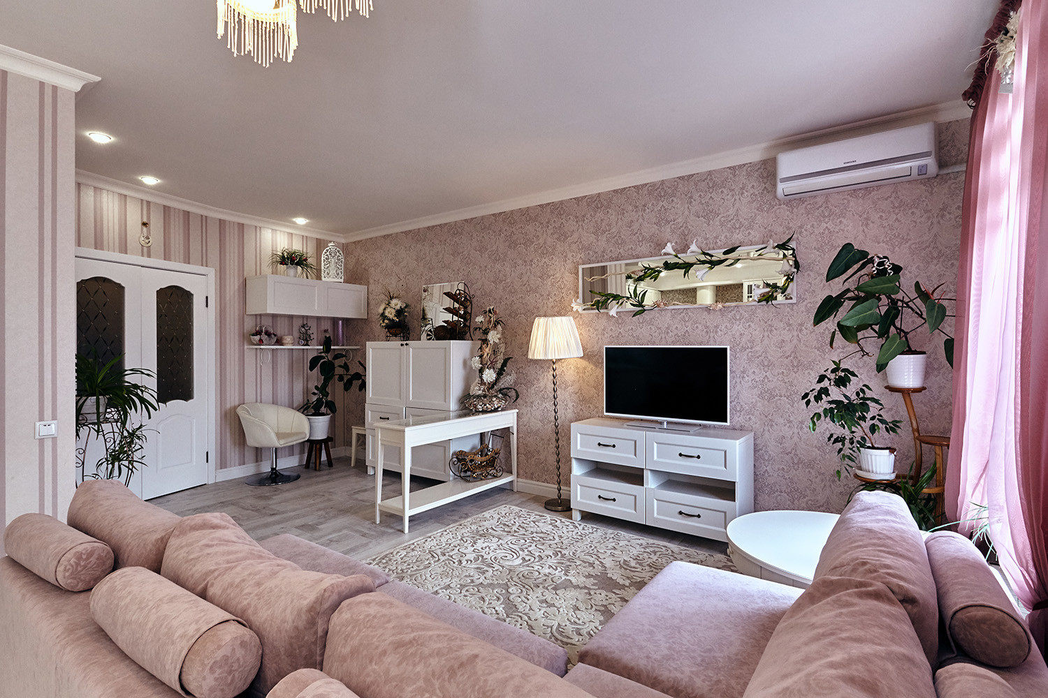 Квартира 023