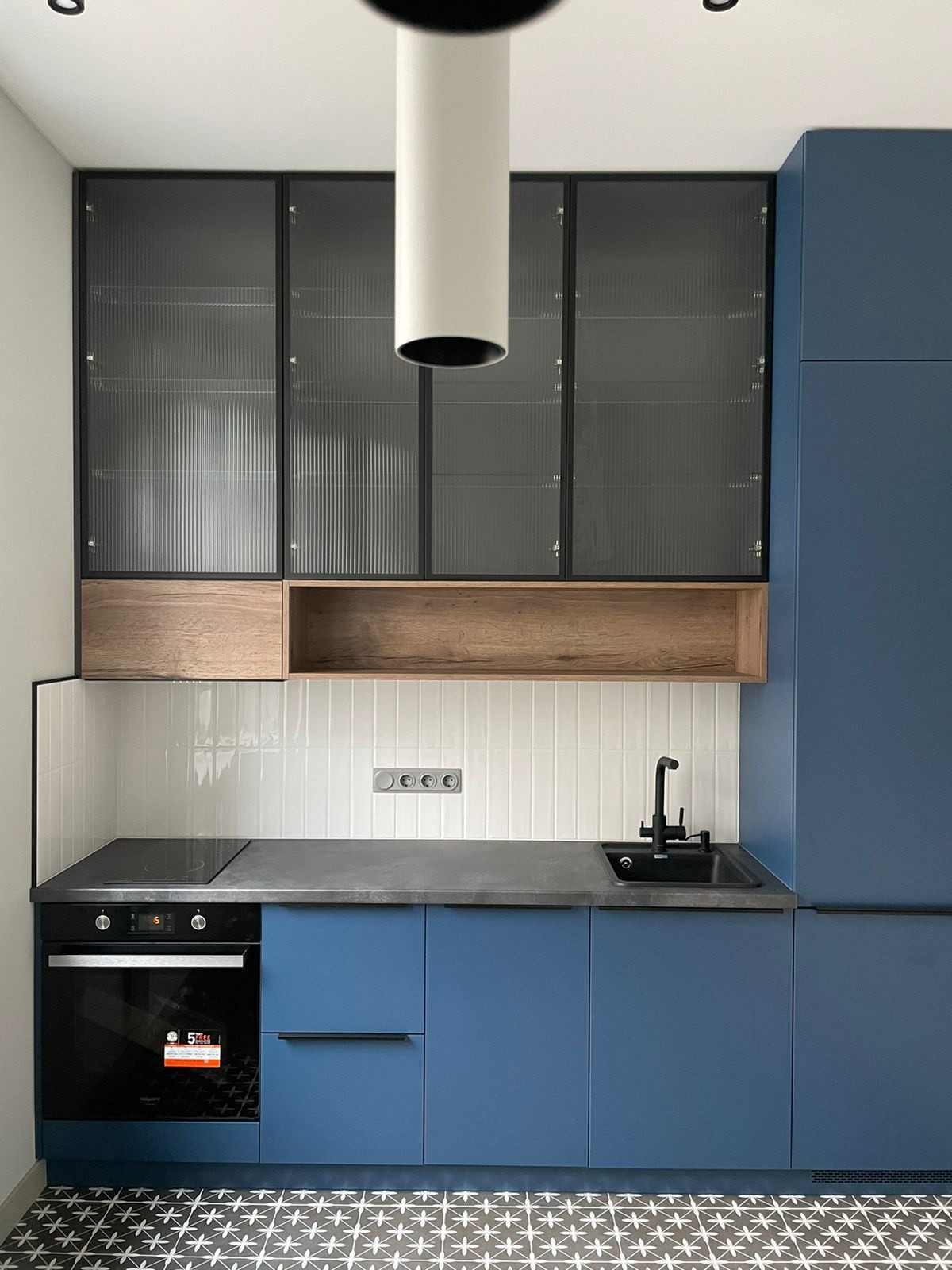 Кухня на Свердловской набережной