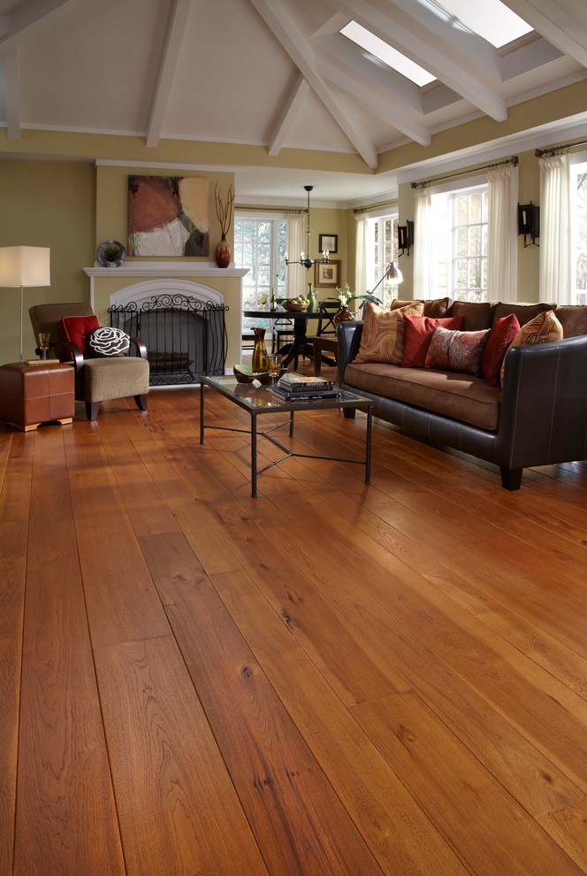 Example of an arts and crafts home design design in Charlotte