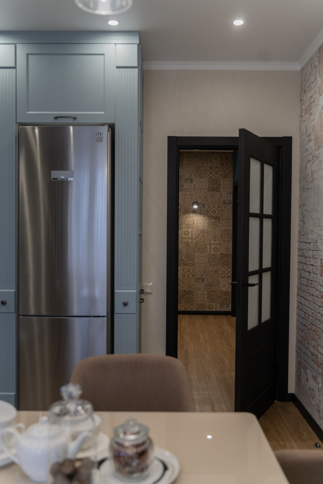 Квартира для молодого человека "Мягкая эклектика"