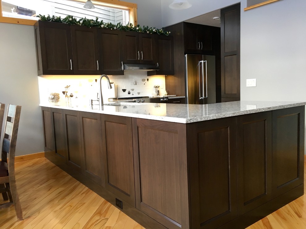 Transitional kitchen photo in Calgary