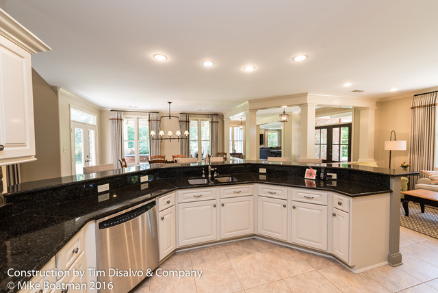 Maxwell Kitchen 