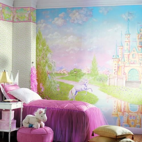 This is an example of a traditional kids' room in Miami.