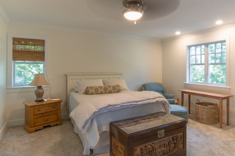 Elegant home design photo in Baltimore