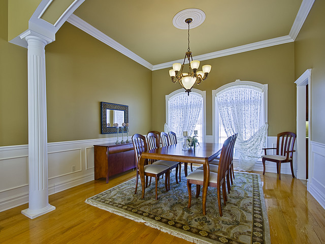 Portfolio traditional-dining-room