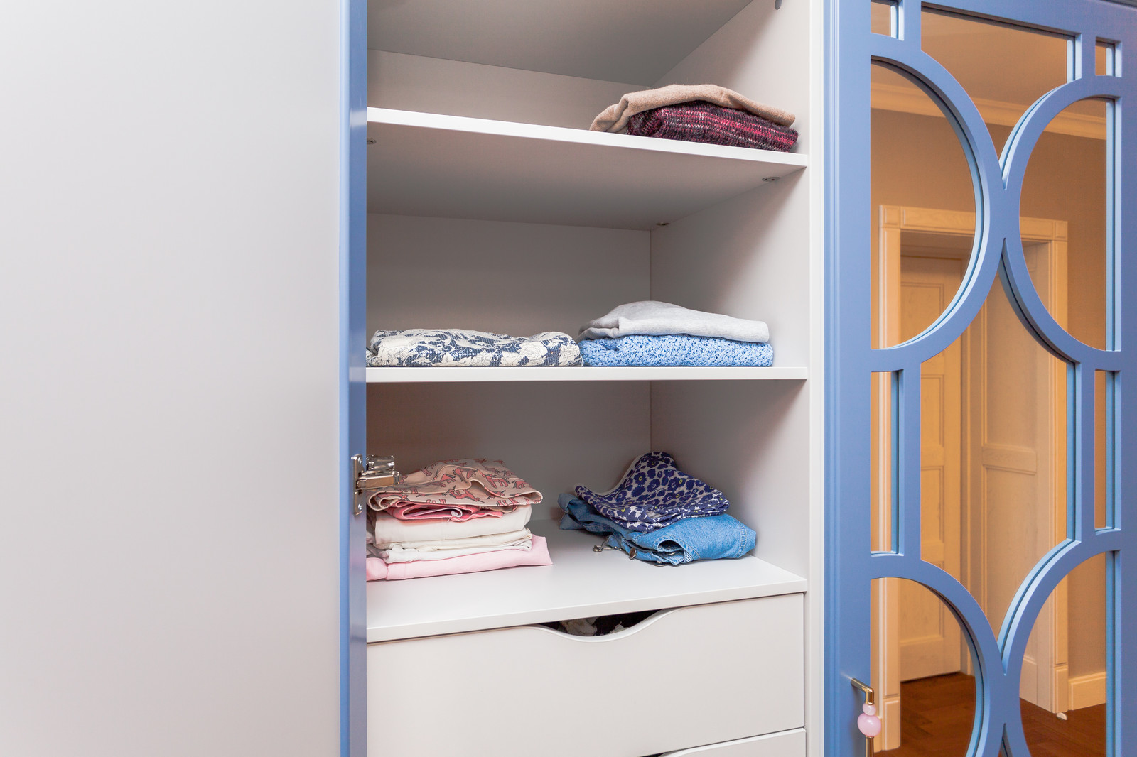 Встроенный шкаф-гардероб