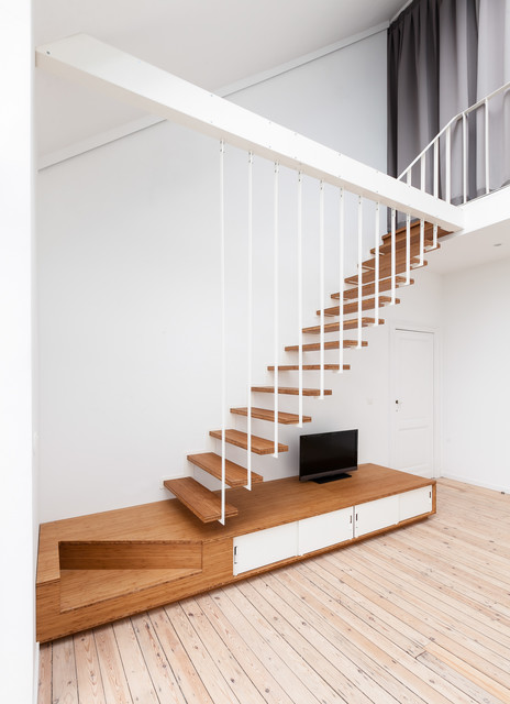 Escalier suspendu Up avec meuble TV intégré - Contemporary - Staircase -  Brussels - by JOA | Houzz IE