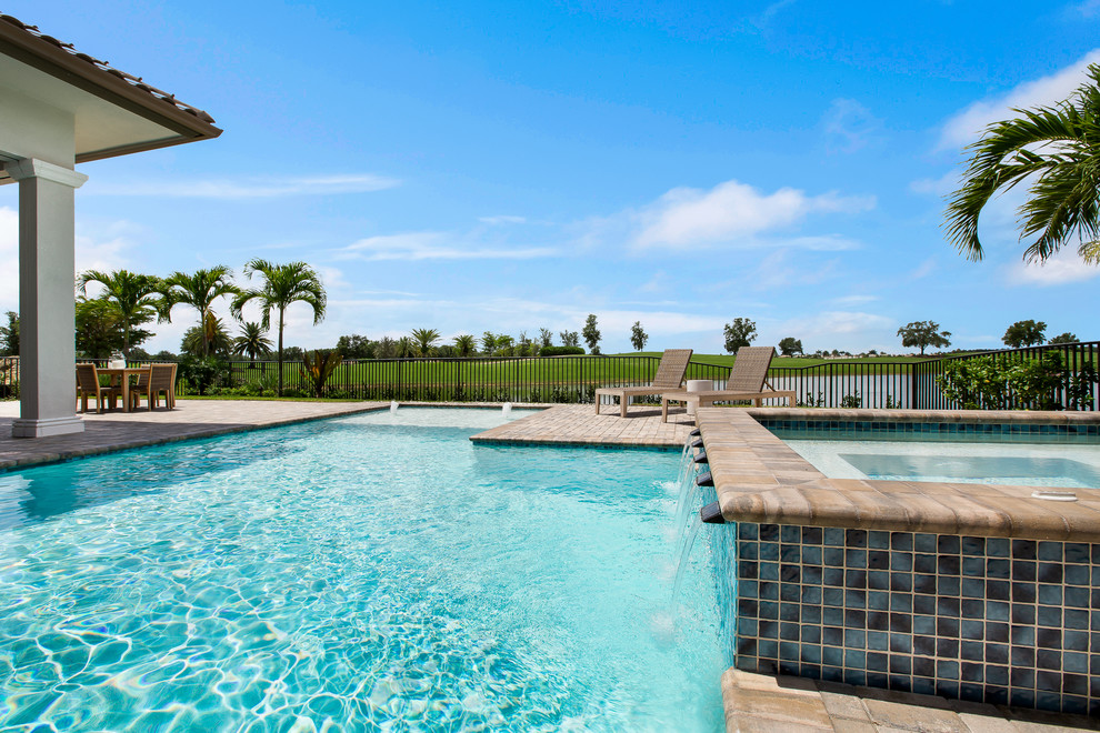 Pool - transitional pool idea in Miami