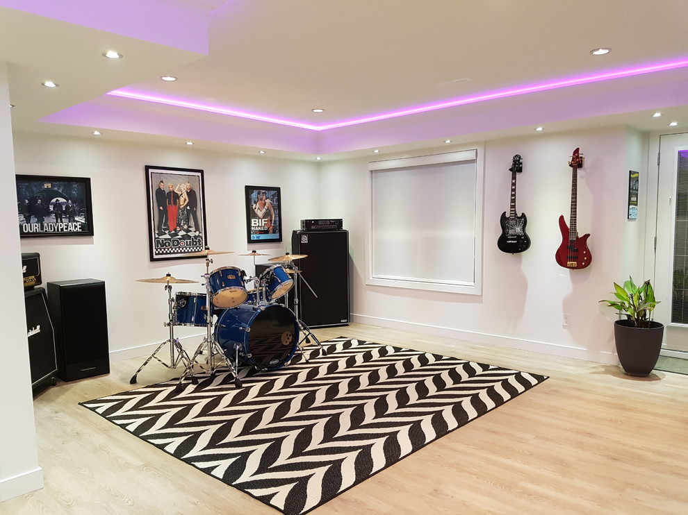 Inspiration for an eclectic basement remodel in Calgary