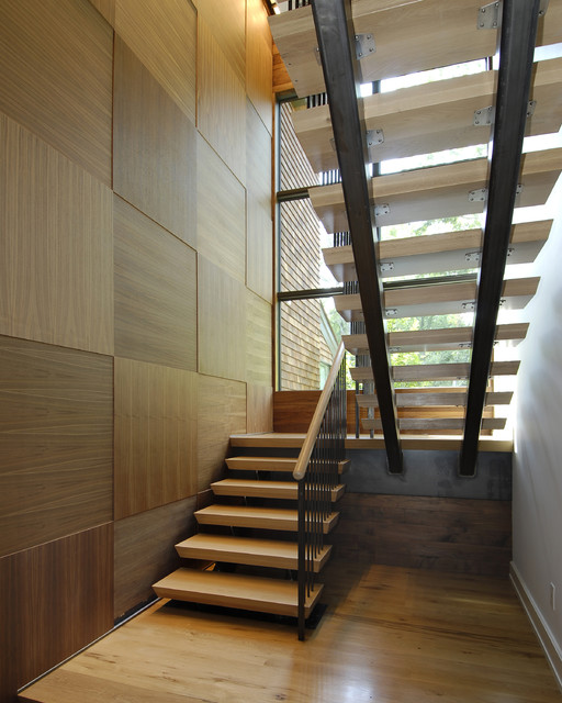 Barn Raising contemporaneo-escalera