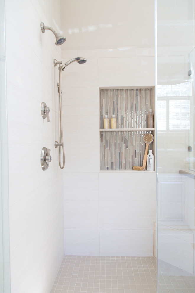 Example of a mid-sized transitional master beige tile and glass sheet bathroom design in Houston