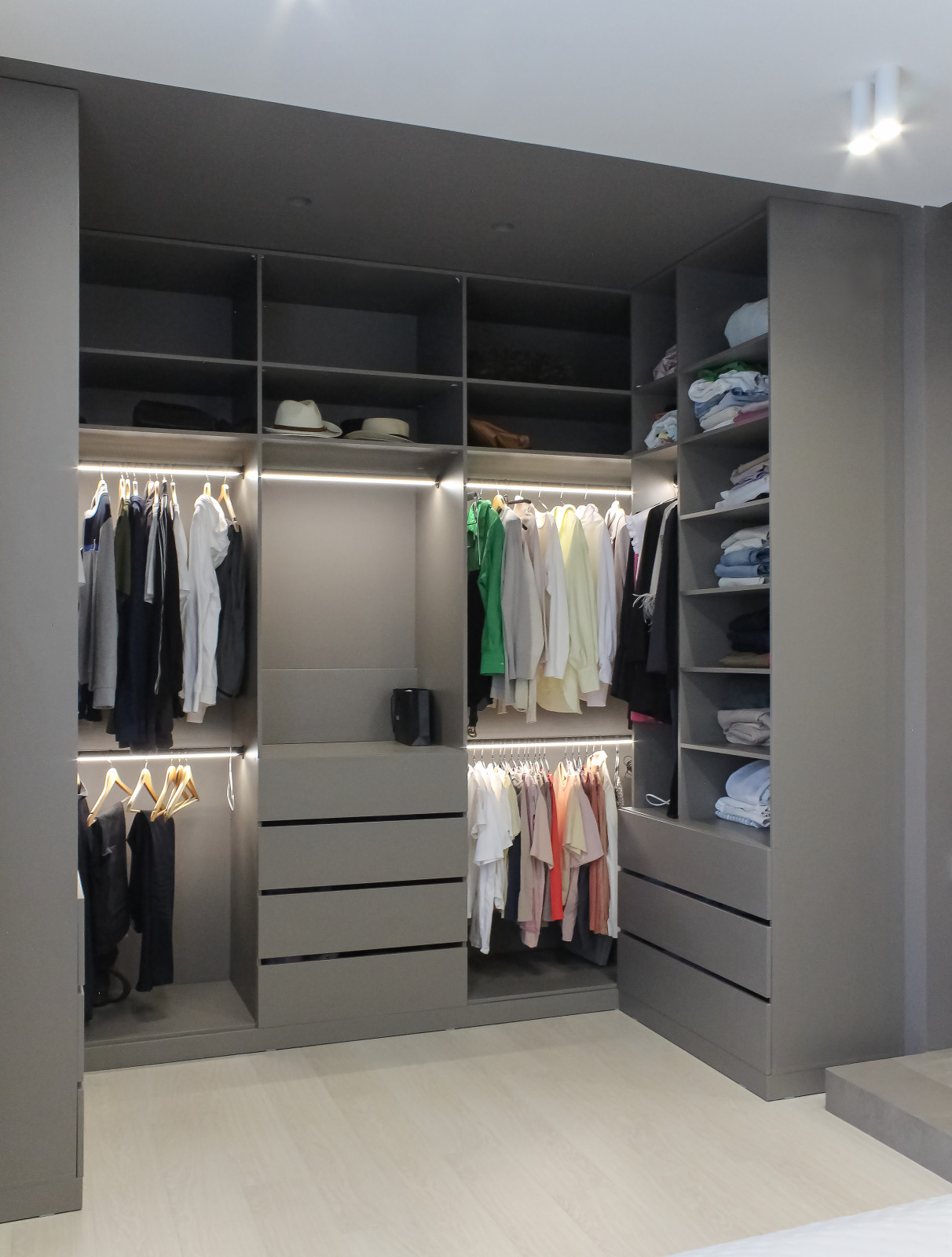 Дизайн жилой квартиры в Академгородке г. Новосибирск