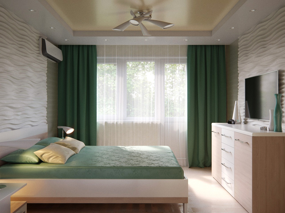 На своей волне.