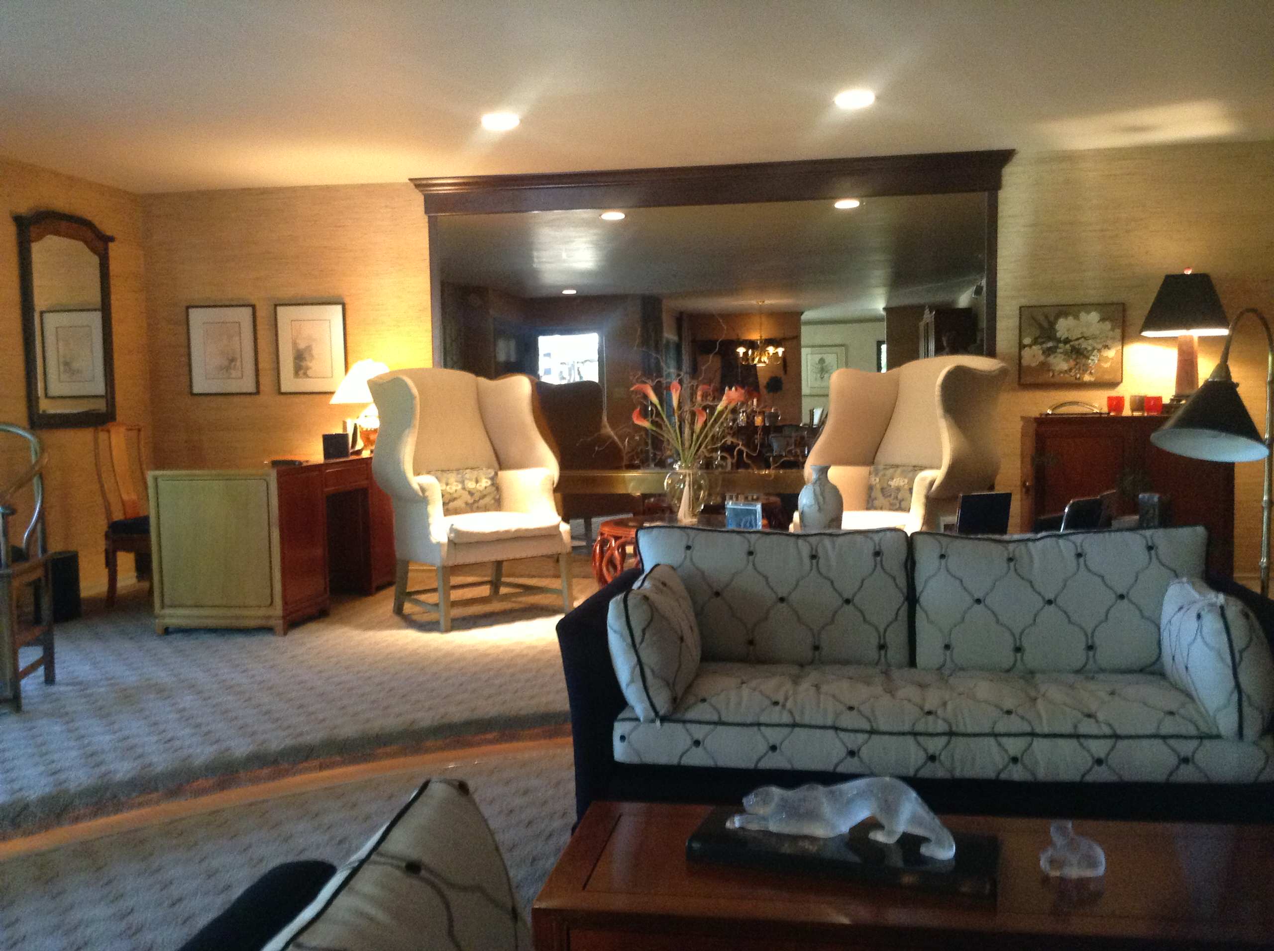 Avalanche Living