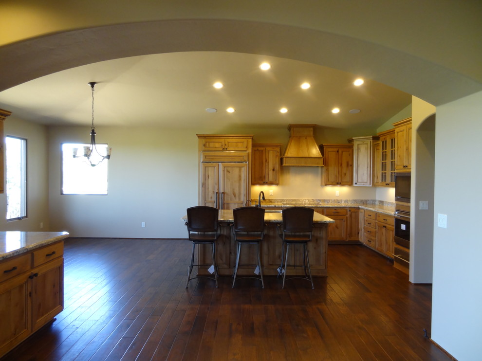 Inspiration for a rustic kitchen remodel in Phoenix