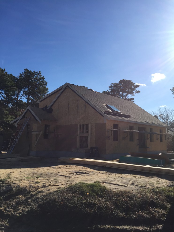 Inspiration for a transitional home design remodel in Boston