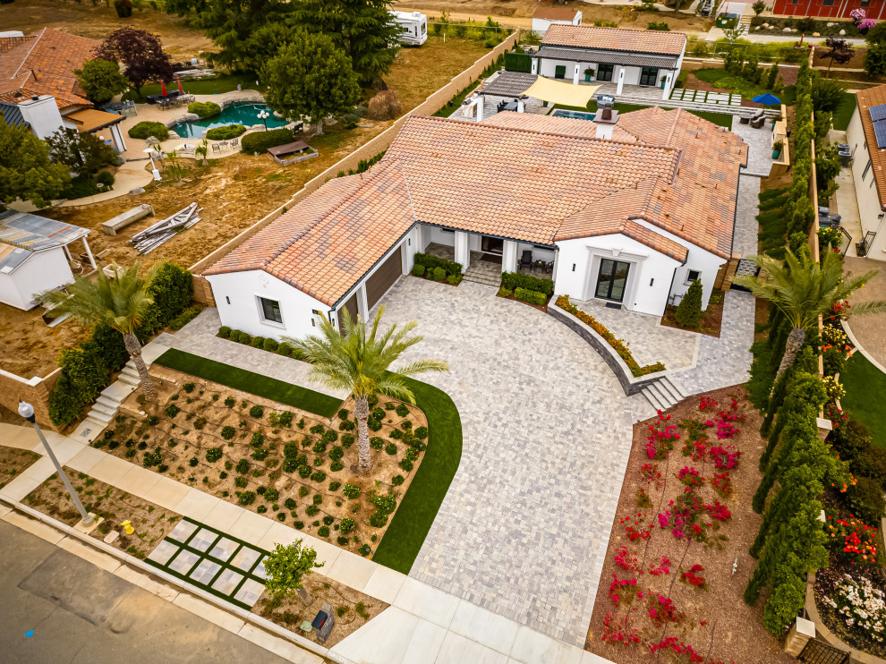 Contemporary Home