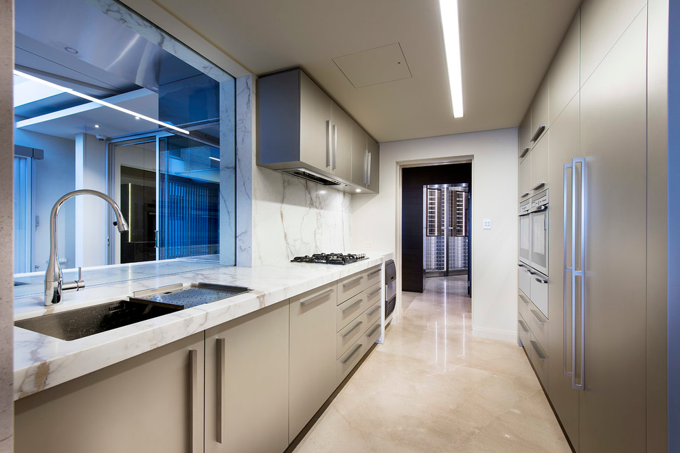 This is an example of a contemporary kitchen in Perth.