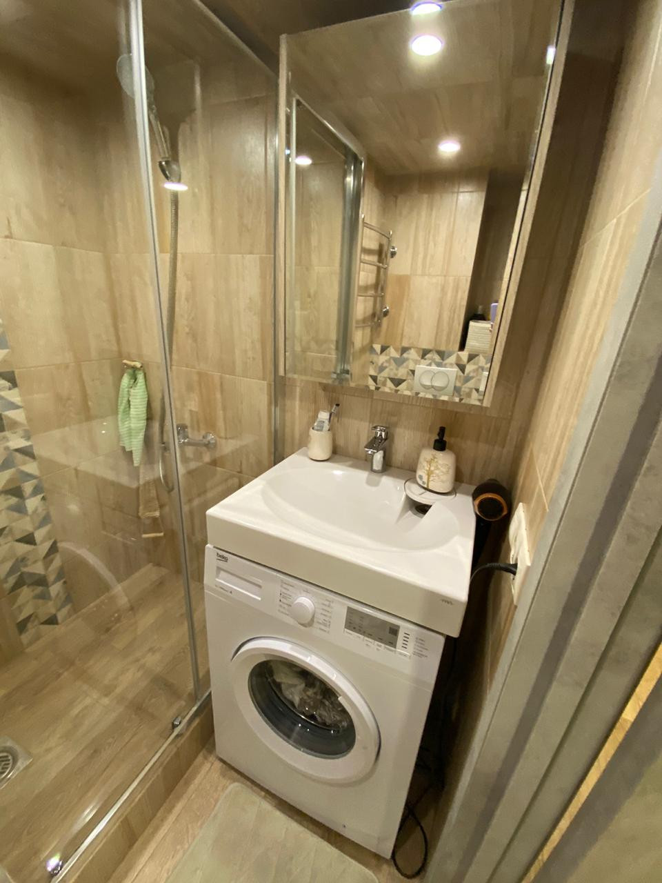 Двухуровневые апартаменты на Окружной