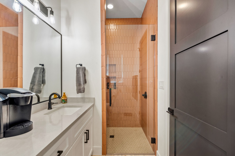 Example of a transitional bathroom design in Austin