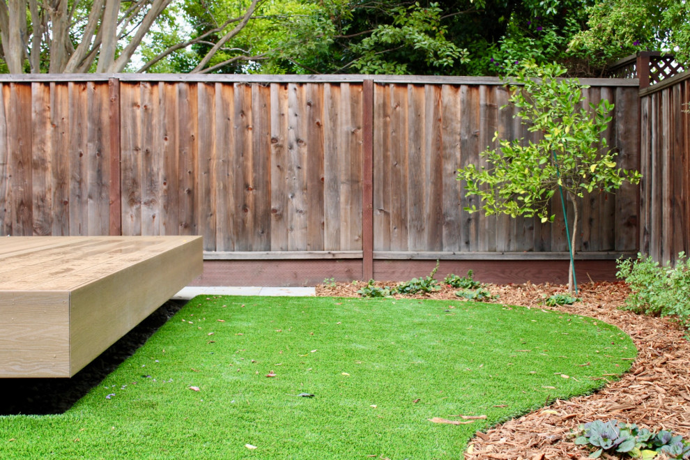 Cosy San Carlos Backyard