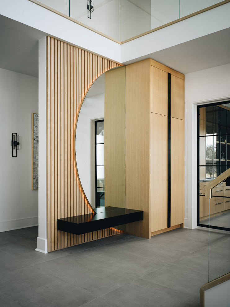 Glen Heights Grandeur - Entry - Chicago - by DGI Design x Build