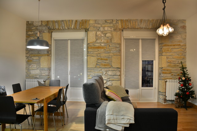 B&E living-room