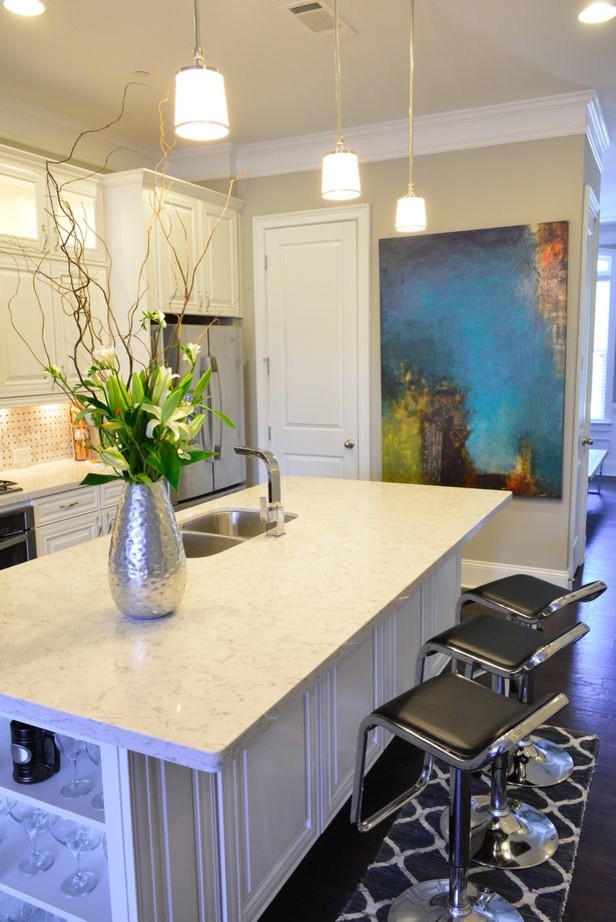 Example of a transitional kitchen design in Jacksonville